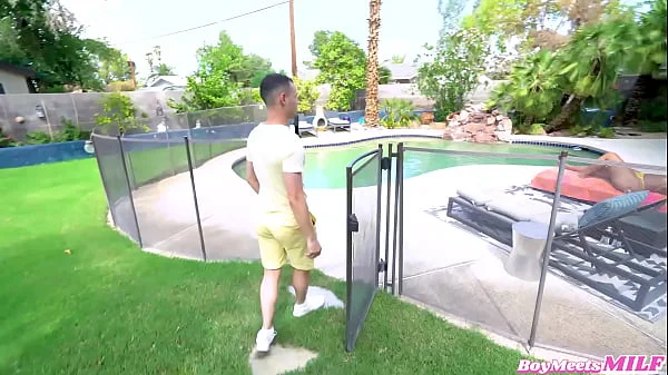 Beautiful Busty MILF Caught Me By The Pool And I Got Her Wet - Kailani Kai Johnny Love