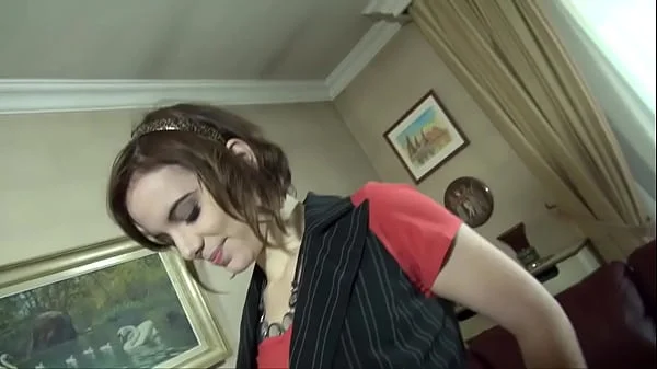 Wild porn casting of a young waitress Alyzee 23 years old