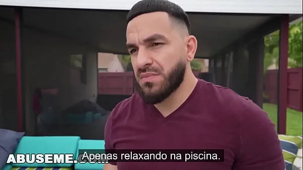 A loira Harley King quer que Peter Green boomboom em sua boceta, então ela o faz.