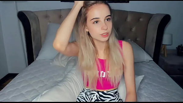 Cute Amateur Webcam Girl