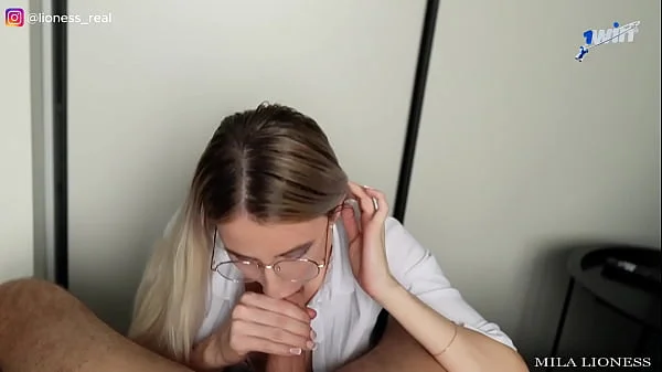 Fucked A School girl On The First Date. The Tight, Juicy Pussy Of The Cutie Flowed