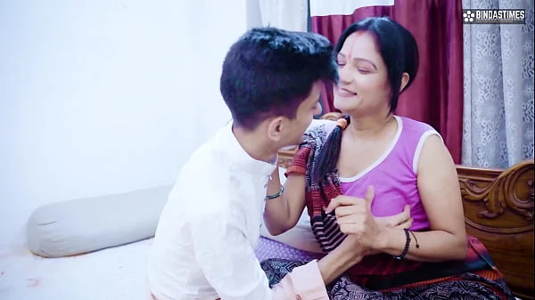 Desi Indian Chulbuli Bihari Bhabhi Surprises to see Devar Huge Cock ( Hindi Audio )