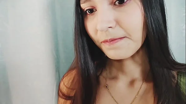 Rosibel lets herself be fucked by her technician for having fixed her phone and not having a way to pay for the favor!!