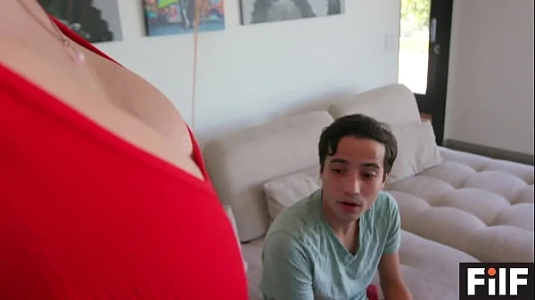 Hot Stepmom Brianna Rose Cleans Off Her Clumsy Stepson