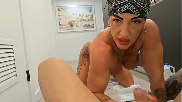 Deepthroat on my face and mouth hard