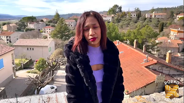 Reyna, 20ans, adepte de grosse bite