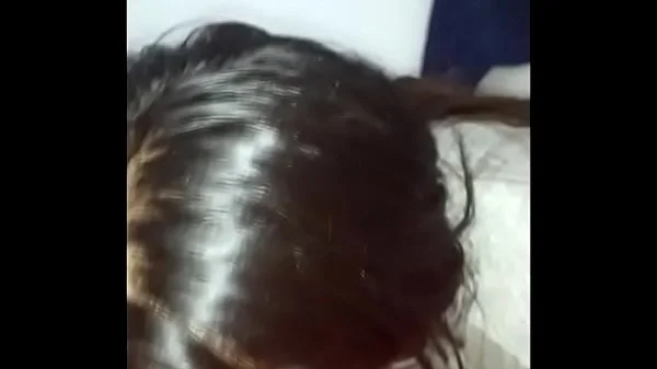 Ayudo a mi Hermanastra timida con sus dudas