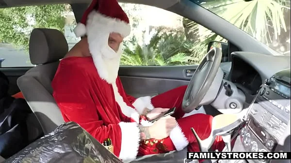 Crazy Teens Have A Christmas Fam Orgy