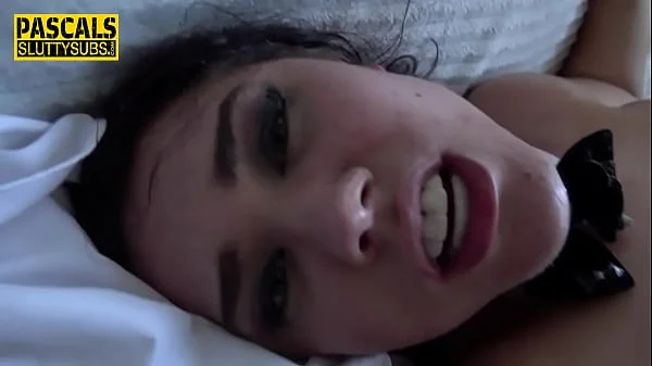 Fetish babe gets toyed while fucking