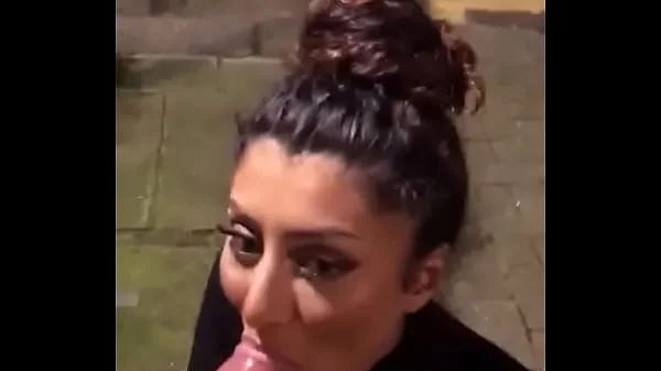 mamando em publico