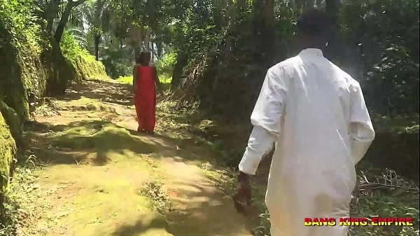 AS A OF A POPULAR MILLIONAIRE, I FUCKED AN AFRICAN VILLAGE GIRL ON THE VILLAGE ROADS AND I ENJOYED HER WET PUSSY (FULL VIDEO ON XVIDEO RED)