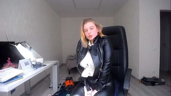 Hot amateur in leather