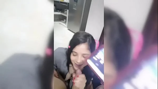 Mi NOVIA Me Me INTERRUMPE En Medio De Una Partida Para COGER. (video viral colombiana)