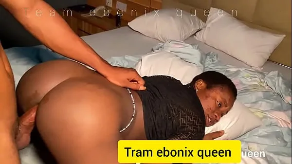 ANAL HARDCORE Queen visits us and shows us how effective SPB She takes it in the ass hole with cumshot