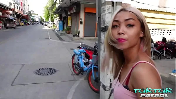 Super eager and horny blonde Thai girl tries out her 1st white cock