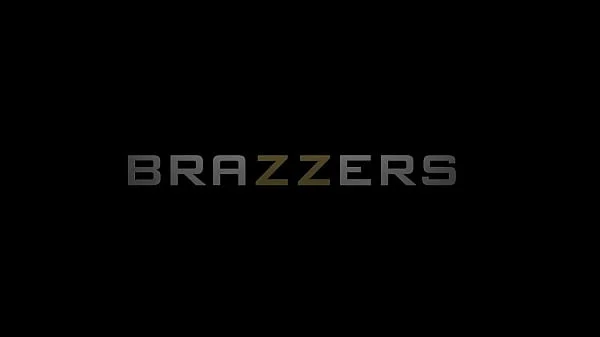 Dad's Best Friend - Geishakyd / Brazzers  / stream full from www.zzfull.com/dads